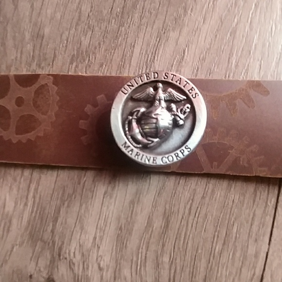 Military marine corp bracklet - Picture 2 of 3